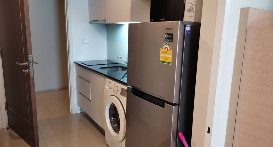 Wohnung zum Kauf mit Studio in Watthana, Bangkok