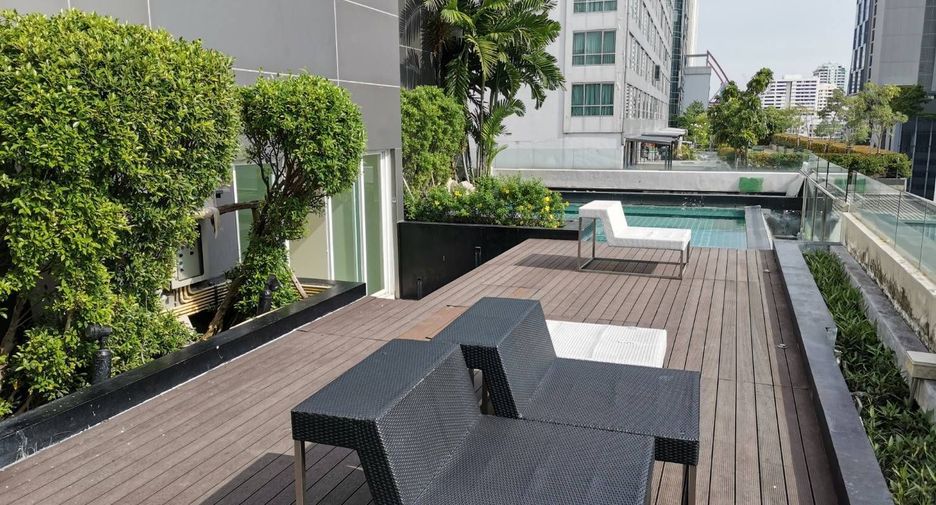 Wohnung zum Kauf mit Studio in Watthana, Bangkok