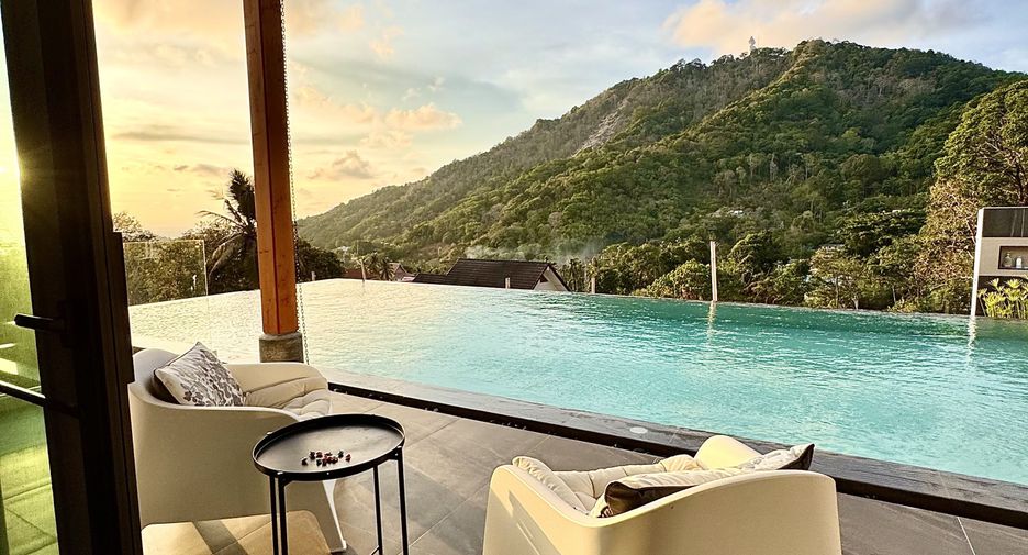 For sale 6 bedrooms villa in Mueang Phuket, Phuket