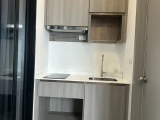 Продажа 2 спальни кондо в Щаттхана, Бангкок