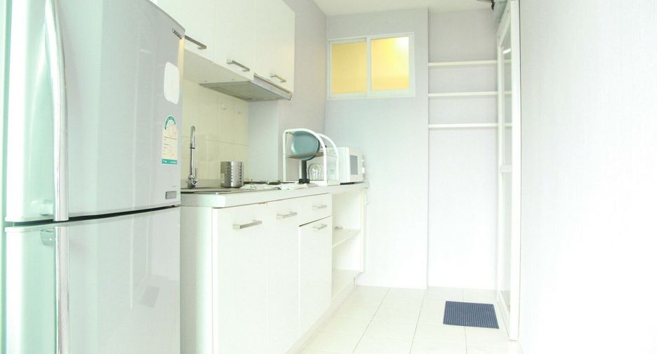 For rent 1 bed condo in Sathon, Bangkok