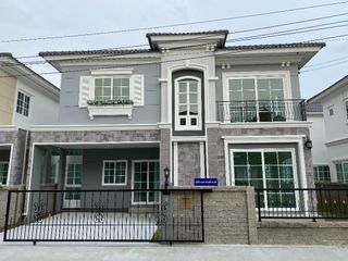 For sale and for rent 4 bedrooms house in Chom Thong, Bangkok