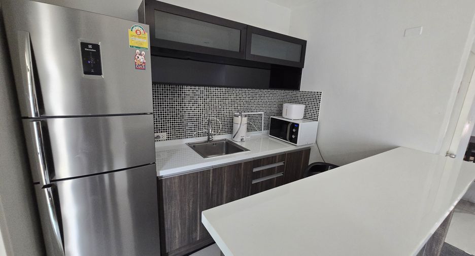 For sale and for rent 3 bedrooms townhouse in Wang Thonglang, Bangkok