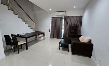 For sale and for rent 3 bedrooms townhouse in Wang Thonglang, Bangkok