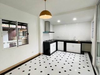 Продажа 3 спальни дом в Сан Кампаенг, Чианг Маи
