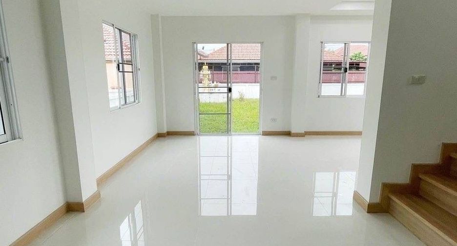 For sale 3 bedrooms house in San Kamphaeng, Chiang Mai