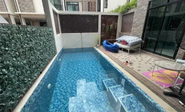 For rent 4 bedrooms villa in Khlong Toei, Bangkok