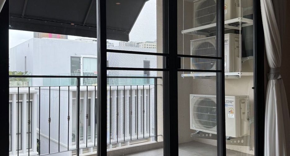 À louer 2 chambres condo à Phaya Thai, Bangkok