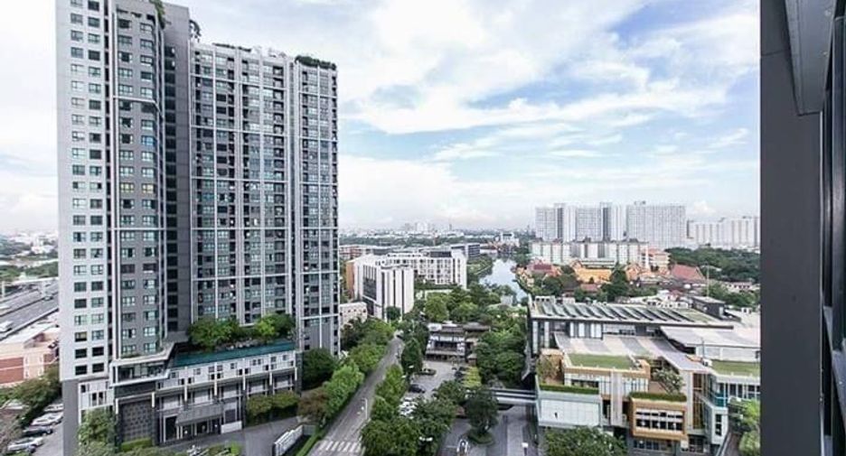 For sale 1 bed condo in Watthana, Bangkok