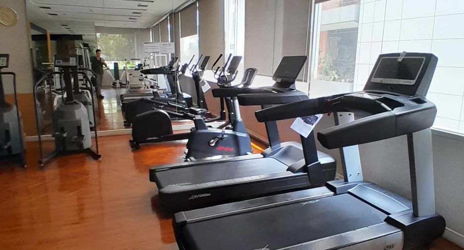For rent 2 bedrooms condo in Sathon, Bangkok
