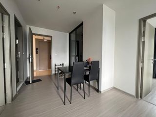 À vendre et à louer 2 chambres condo à Huai Khwang, Bangkok