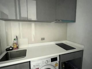 À vendre et à louer 2 chambres condo à Huai Khwang, Bangkok