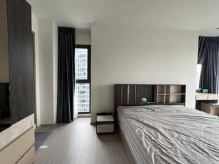 À vendre et à louer 2 chambres condo à Huai Khwang, Bangkok