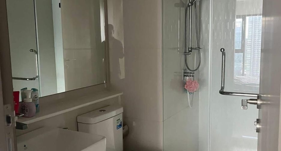Wohnung zum Kauf und zur Miete mit 2 Zimmer in Huai Khwang, Bangkok