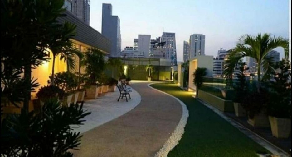 For rent 1 bed condo in Watthana, Bangkok