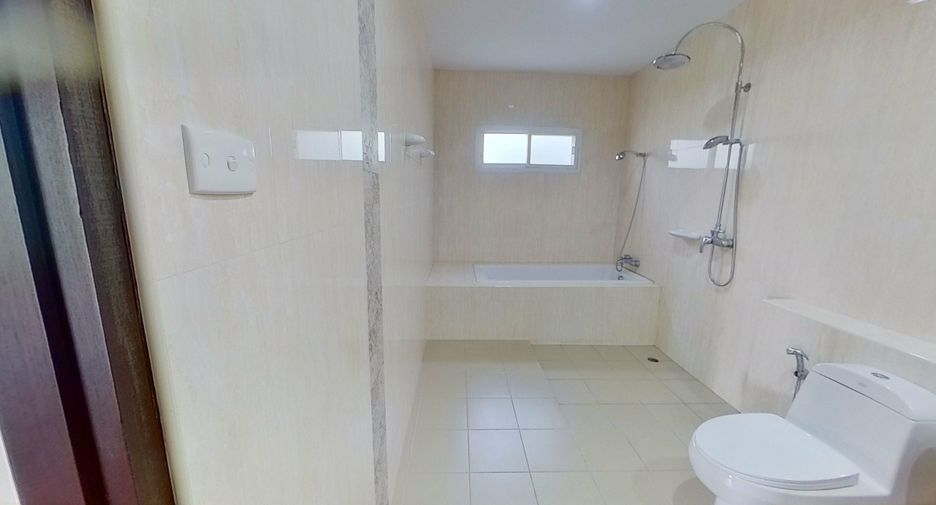 Casa en venta y en alquiler de 3 habitaciones en Hang Dong, Chiang Mai