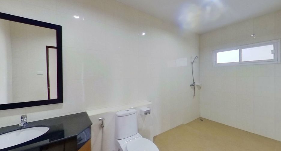 Casa en venta y en alquiler de 3 habitaciones en Hang Dong, Chiang Mai