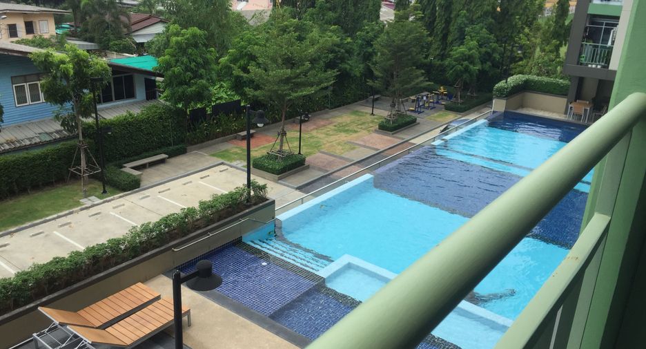 For sale 1 bed condo in Phra Pradaeng, Samut Prakan