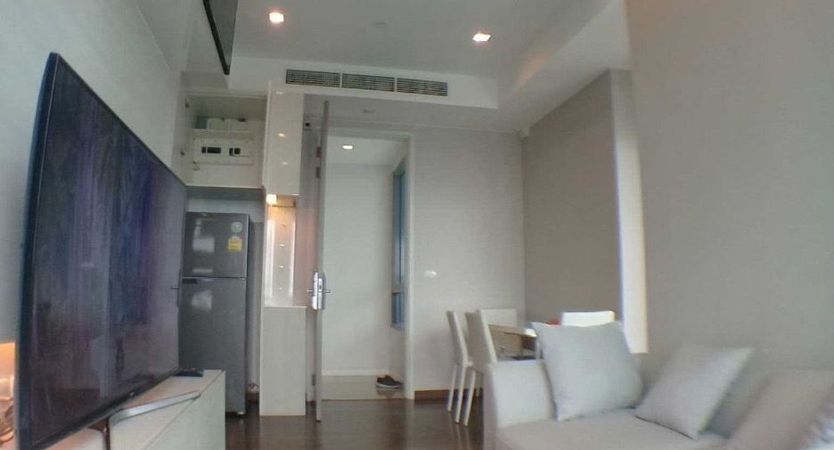 For rent 2 ベッドルーム condo in Watthana, Bangkok