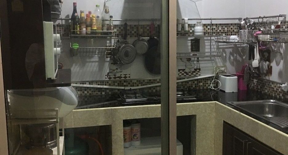 For sale 3 ベッドルーム townhouse in Suan Luang, Bangkok