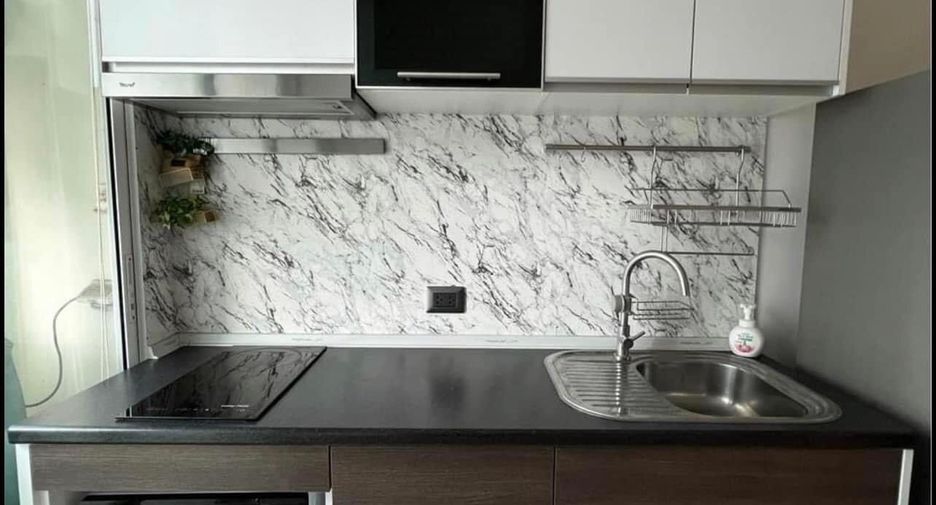 For sale 1 Beds condo in Huai Khwang, Bangkok
