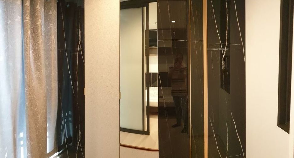 For rent 1 bed condo in Pathum Wan, Bangkok