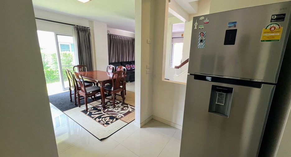 For sale 3 bedrooms house in Mueang Chiang Mai, Chiang Mai