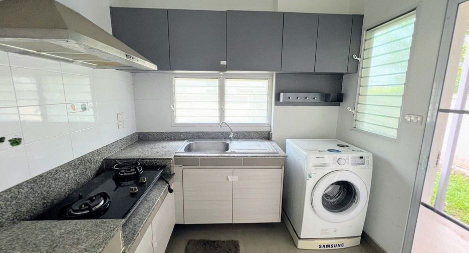 For sale 3 bedrooms house in Mueang Chiang Mai, Chiang Mai