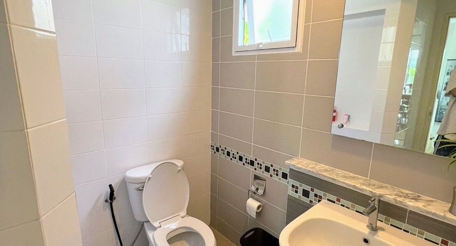 For sale 3 bedrooms house in Mueang Chiang Mai, Chiang Mai