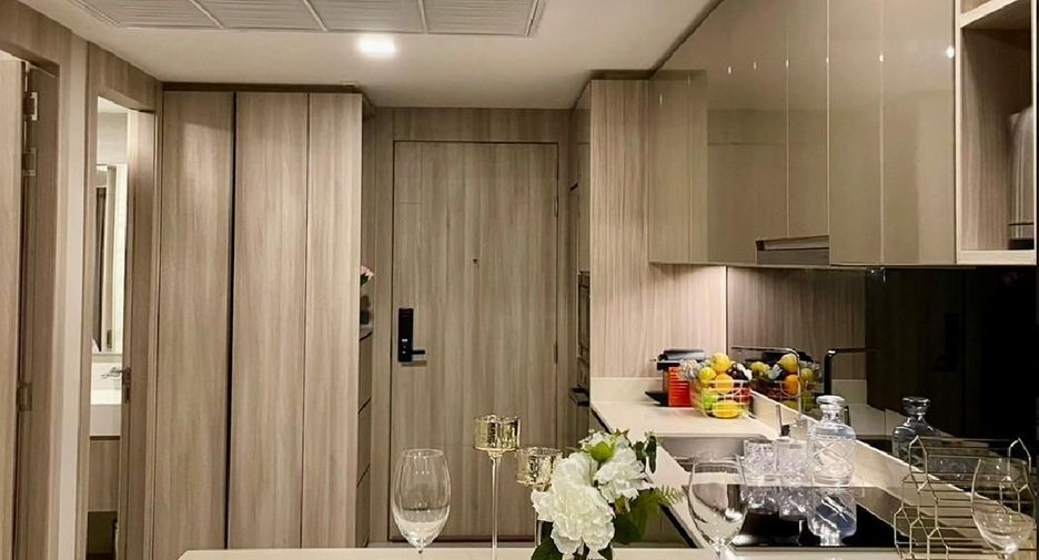 Condo en alquiler de 2 habitaciones en Watthana, Bangkok