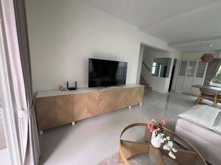 出租 4 卧室 独立屋 在 Bang Phli, Samut Prakan
