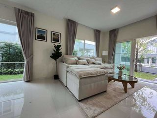 出租 4 卧室 独立屋 在 Bang Phli, Samut Prakan