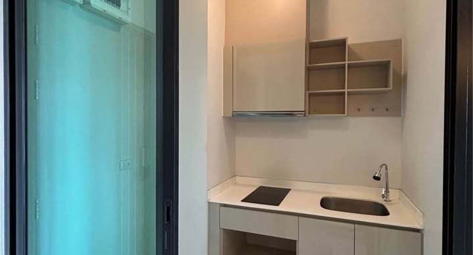 For sale 1 bed condo in Watthana, Bangkok