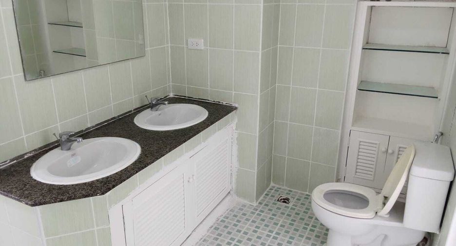 Wohnung zur Miete mit 4 Zimmer in Khlong Toei, Bangkok