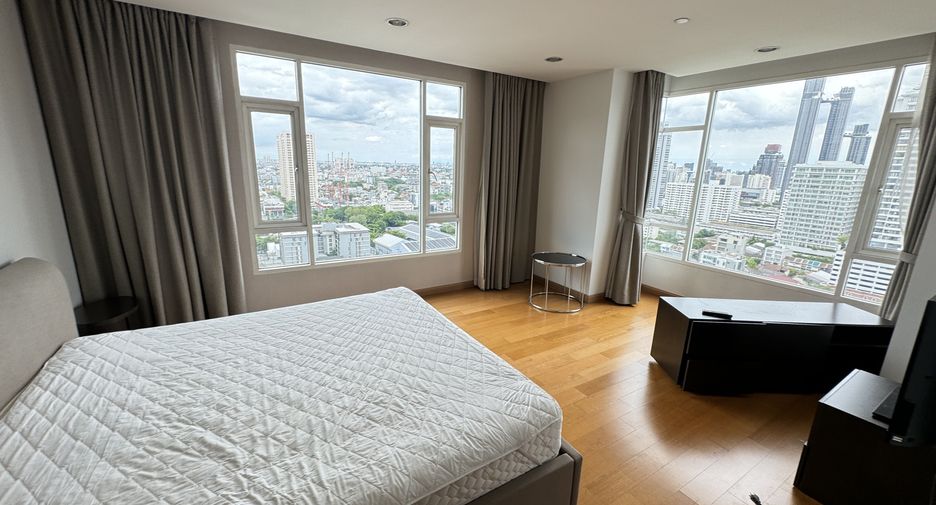 Apartment zur Miete mit 4 Zimmer in Watthana, Bangkok