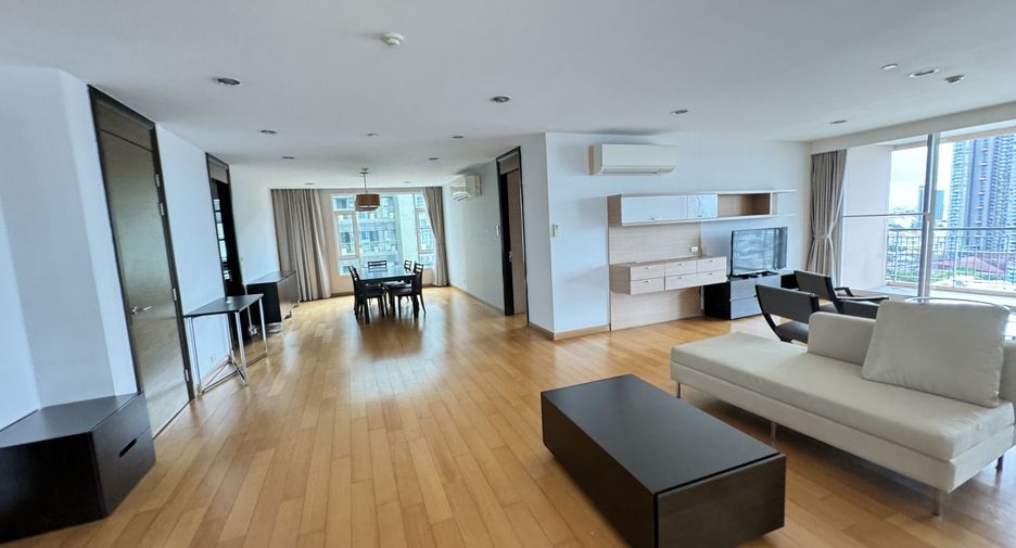 Apartment zur Miete mit 4 Zimmer in Watthana, Bangkok
