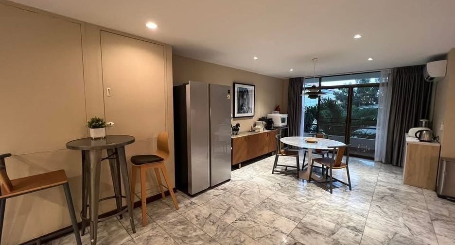 Reihenhaus zum Kauf mit 4 Zimmer in Suan Luang, Bangkok