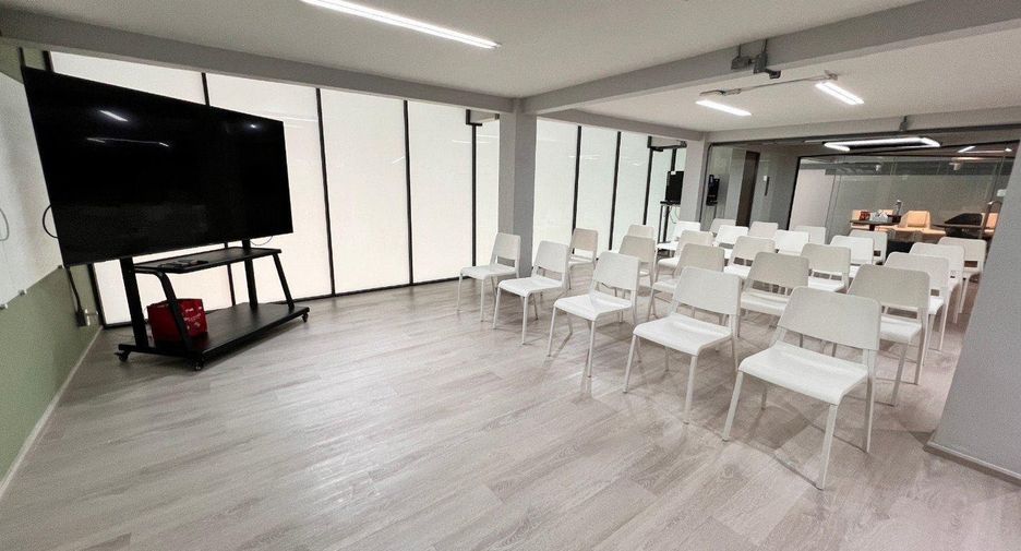 For rent office in Bang Na, Bangkok