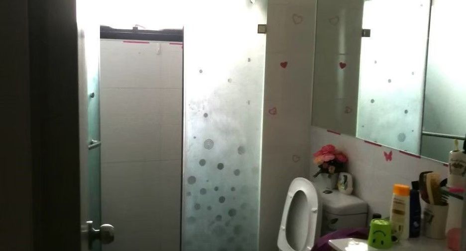 For sale 3 bedrooms townhouse in Bueng Kum, Bangkok