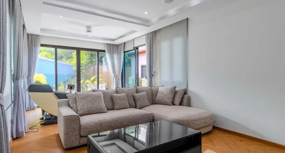 Villa zur Miete mit 5 Zimmer in Mueang Phuket, Phuket