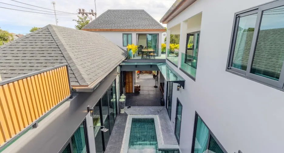 Villa zur Miete mit 5 Zimmer in Mueang Phuket, Phuket
