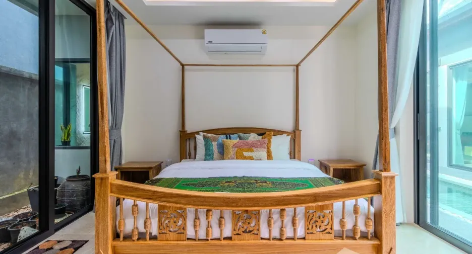Villa zur Miete mit 5 Zimmer in Mueang Phuket, Phuket