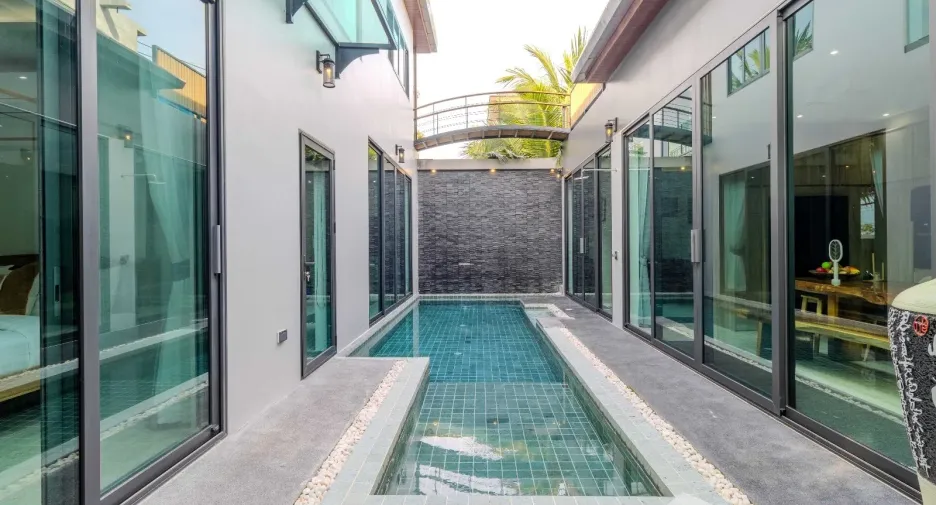Villa zur Miete mit 5 Zimmer in Mueang Phuket, Phuket