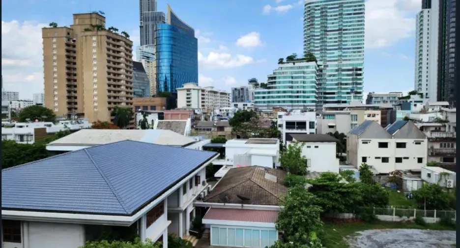 For sale 1 bed condo in Watthana, Bangkok