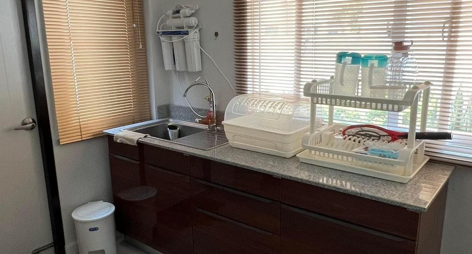 Продажа 3 спальни дом в Сан Кампаенг, Чианг Маи