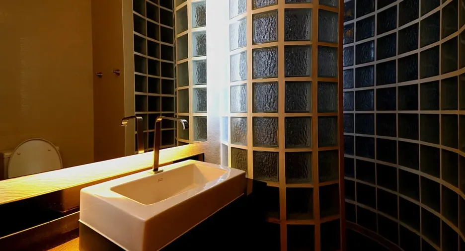 For sale 4 bedrooms condo in Watthana, Bangkok