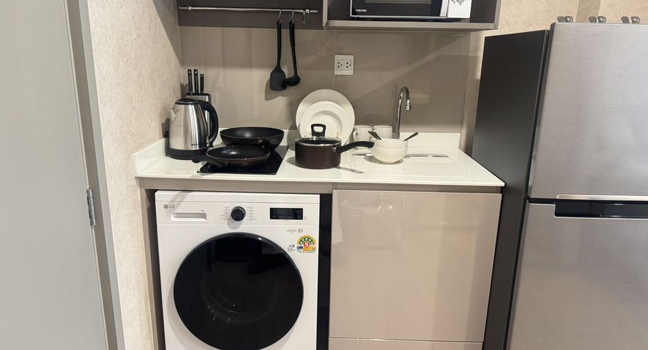 For rent スタジオ condo in Khlong Toei, Bangkok