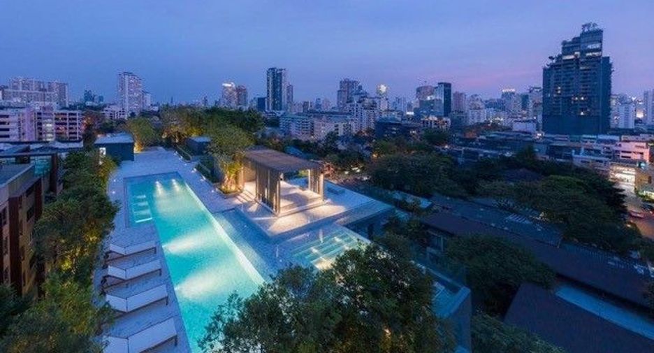 For rent 2 bedrooms condo in Watthana, Bangkok