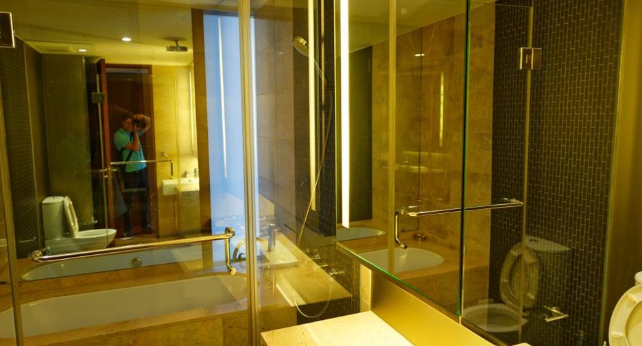 For sale and for rent 2 bedrooms condo in Pathum Wan, Bangkok