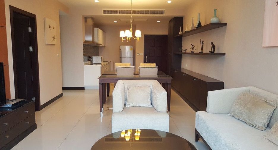 For rent 2 bedrooms condo in Watthana, Bangkok